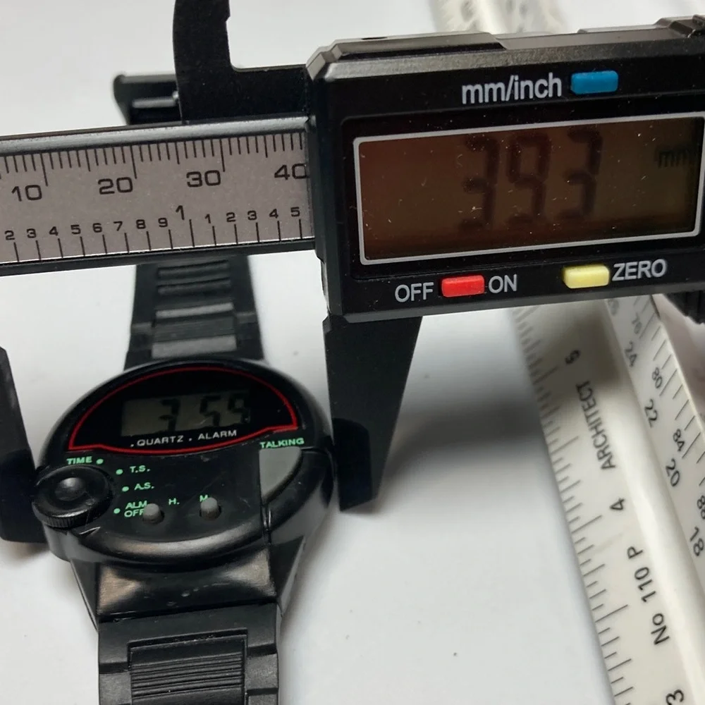 WF-976/21006 talking vintage watch, new battery, rubber strap, retro digital